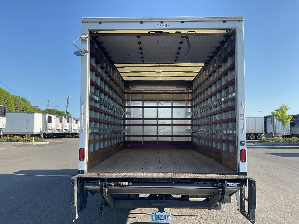 Light Duty Box Truck-Light and Medium Duty Trucks-Hino-2019-155-Kent-WA-69,180\n\t\tmiles-$ 46,000 - Image 8