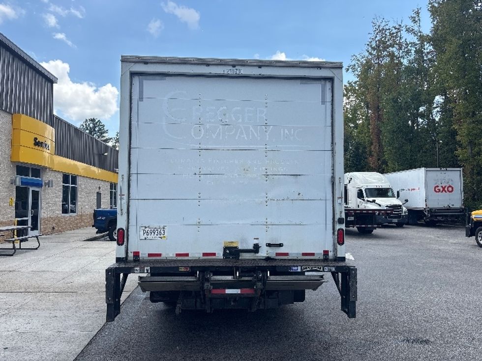 Light Duty Box Truck-Light and Medium Duty Trucks-Hino-2019-155-Ladson-SC-196,380\n\t\tmiles-$ 23,000 - Image 7