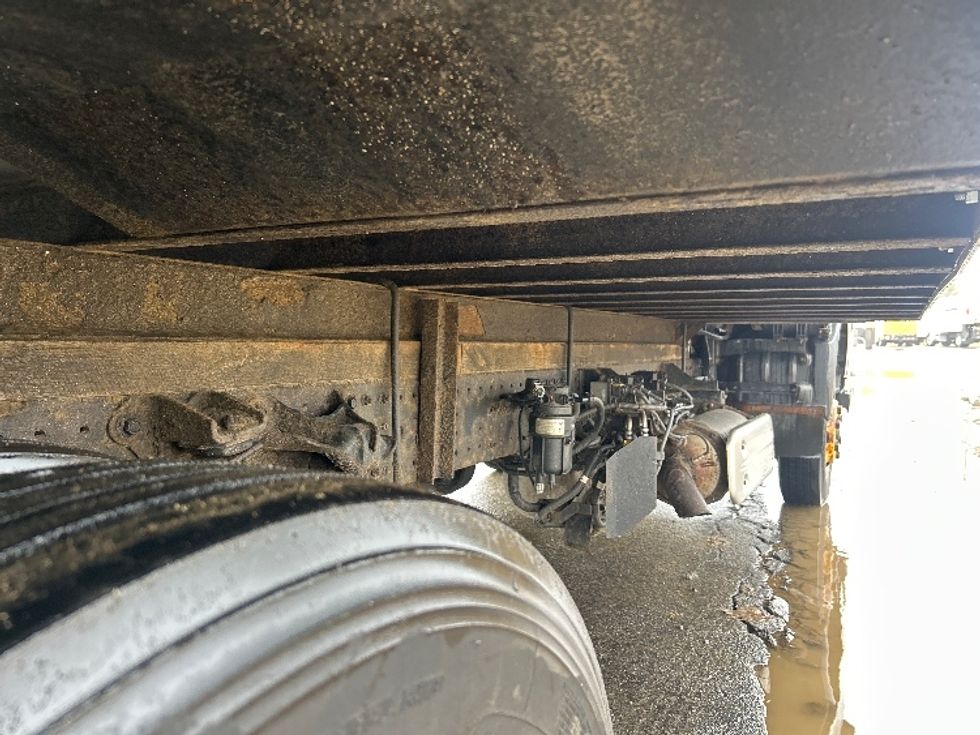 Light Duty Box Truck-Light and Medium Duty Trucks-Hino-2019-155-Londonderry-NH-296,582\n\t\tmiles-$ 23,250 - Image 13