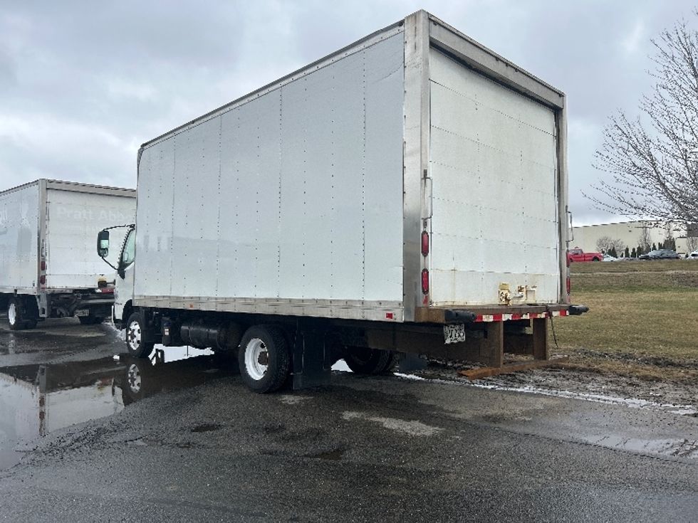 Light Duty Box Truck-Light and Medium Duty Trucks-Hino-2019-155-Londonderry-NH-296,582\n\t\tmiles-$ 23,250 - Image 6