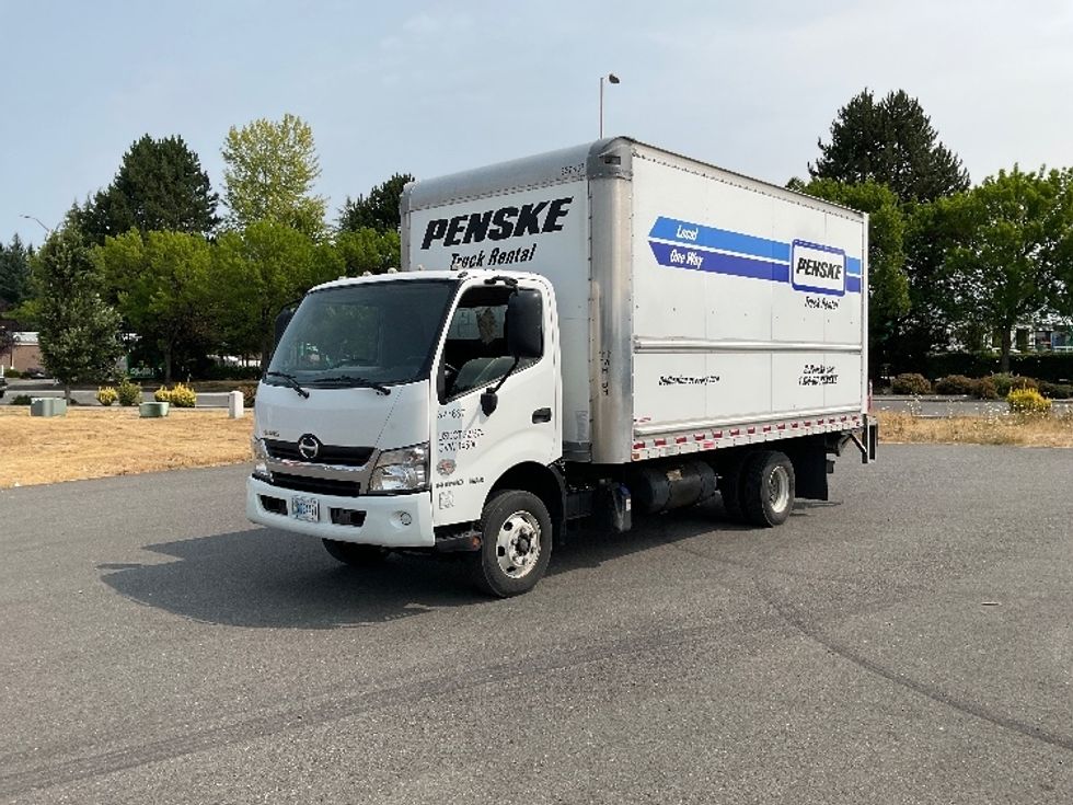 Light Duty Box Truck-Light and Medium Duty Trucks-Hino-2019-155-Pasco-WA-71,559\n\t\tmiles-$ 45,750 - Image 3