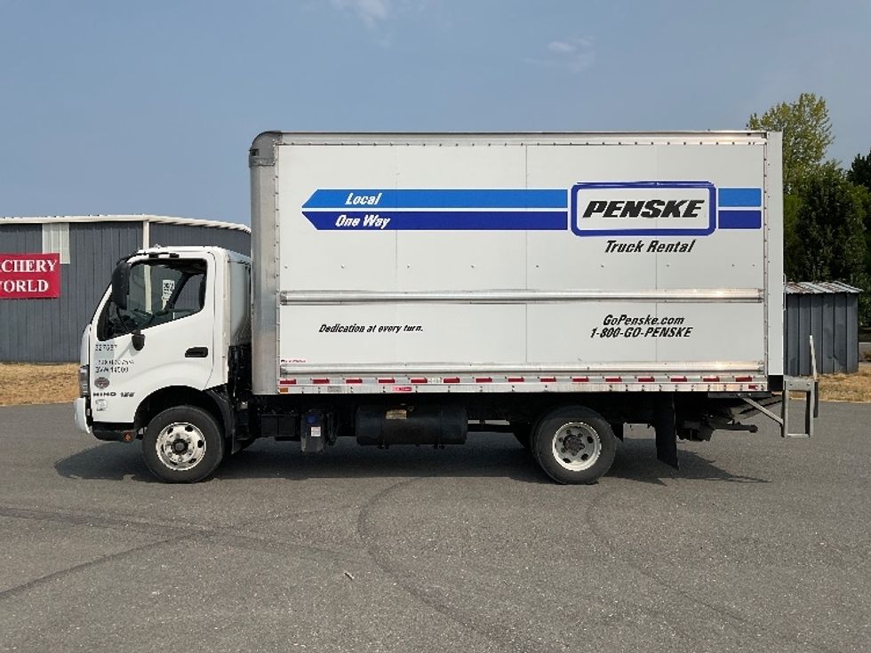 Light Duty Box Truck-Light and Medium Duty Trucks-Hino-2019-155-Pasco-WA-71,559\n\t\tmiles-$ 45,750 - Image 4