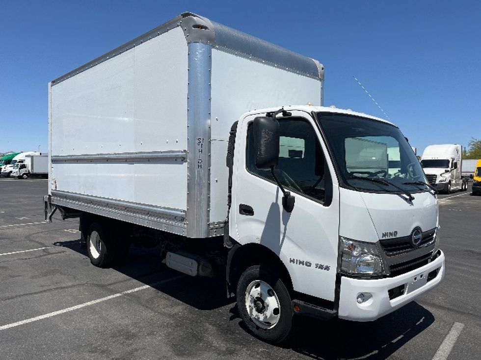 Light Duty Box Truck-Light and Medium Duty Trucks-Hino-2019-155-Phoenix-AZ-99,160\n\t\tmiles-$ 42,000 - Image 1