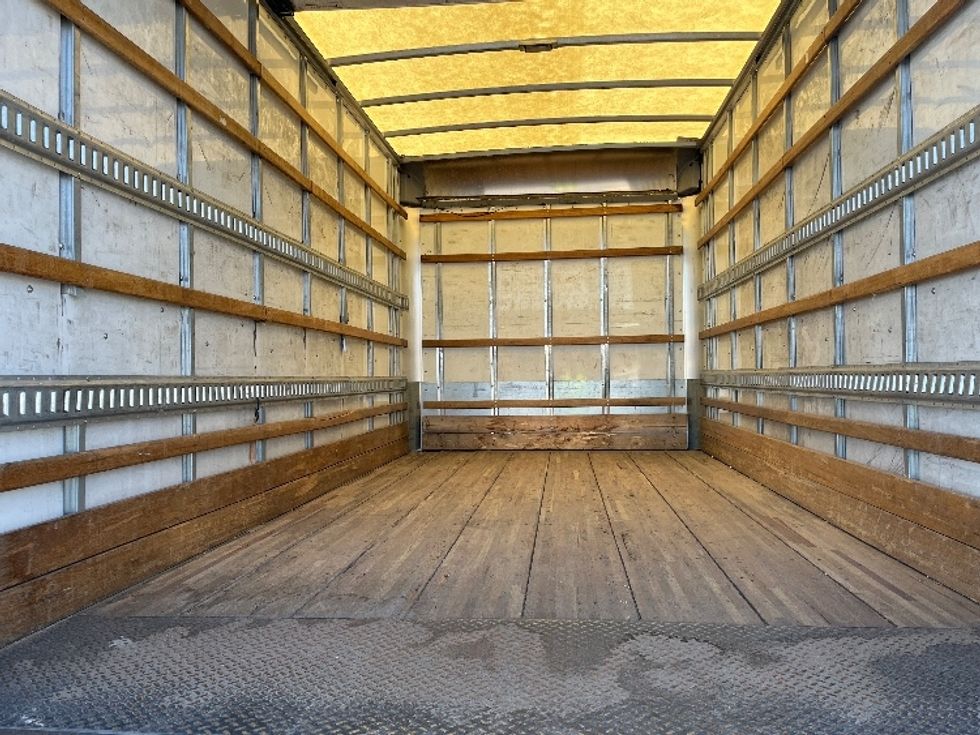 Light Duty Box Truck-Light and Medium Duty Trucks-Hino-2019-155-Phoenix-AZ-99,160\n\t\tmiles-$ 42,000 - Image 10