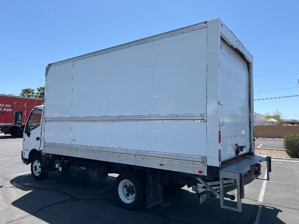 Light Duty Box Truck-Light and Medium Duty Trucks-Hino-2019-155-Phoenix-AZ-99,160\n\t\tmiles-$ 42,000 - Image 6