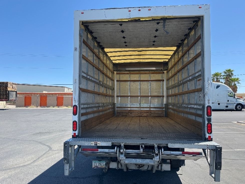 Light Duty Box Truck-Light and Medium Duty Trucks-Hino-2019-155-Phoenix-AZ-99,160\n\t\tmiles-$ 42,000 - Image 8