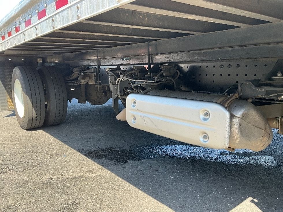 Light Duty Box Truck-Light and Medium Duty Trucks-Hino-2019-155-Portland-OR-144,411\n\t\tmiles-$ 37,500 - Image 14