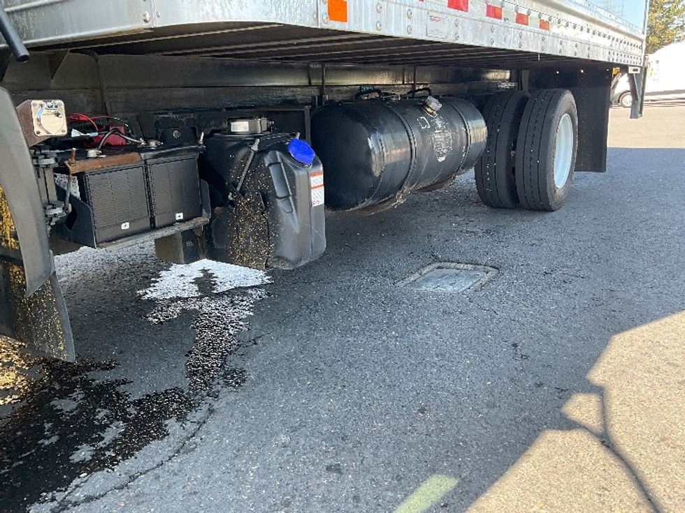 Light Duty Box Truck-Light and Medium Duty Trucks-Hino-2019-155-Portland-OR-144,411\n\t\tmiles-$ 37,500 - Image 5