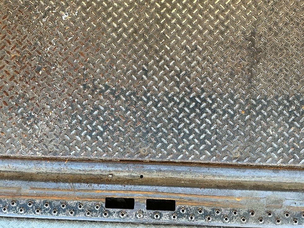 Light Duty Box Truck-Light and Medium Duty Trucks-Hino-2019-155-Portland-OR-144,411\n\t\tmiles-$ 37,500 - Image 8