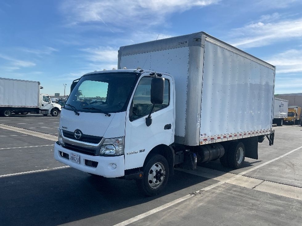 Light Duty Box Truck-Light and Medium Duty Trucks-Hino-2019-155-Torrance-CA-260,243\n\t\tmiles-$ 21,000 - Image 3