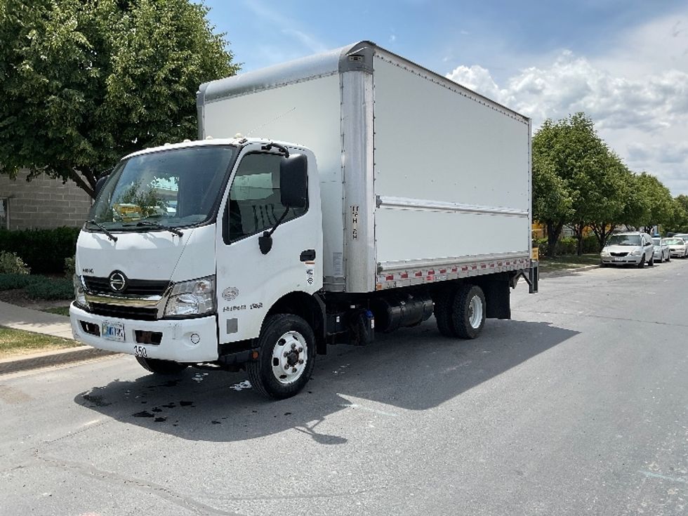 Light Duty Box Truck-Light and Medium Duty Trucks-Hino-2019-155-West Valley City-UT-127,620\n\t\tmiles-$ 39,750 - Image 3