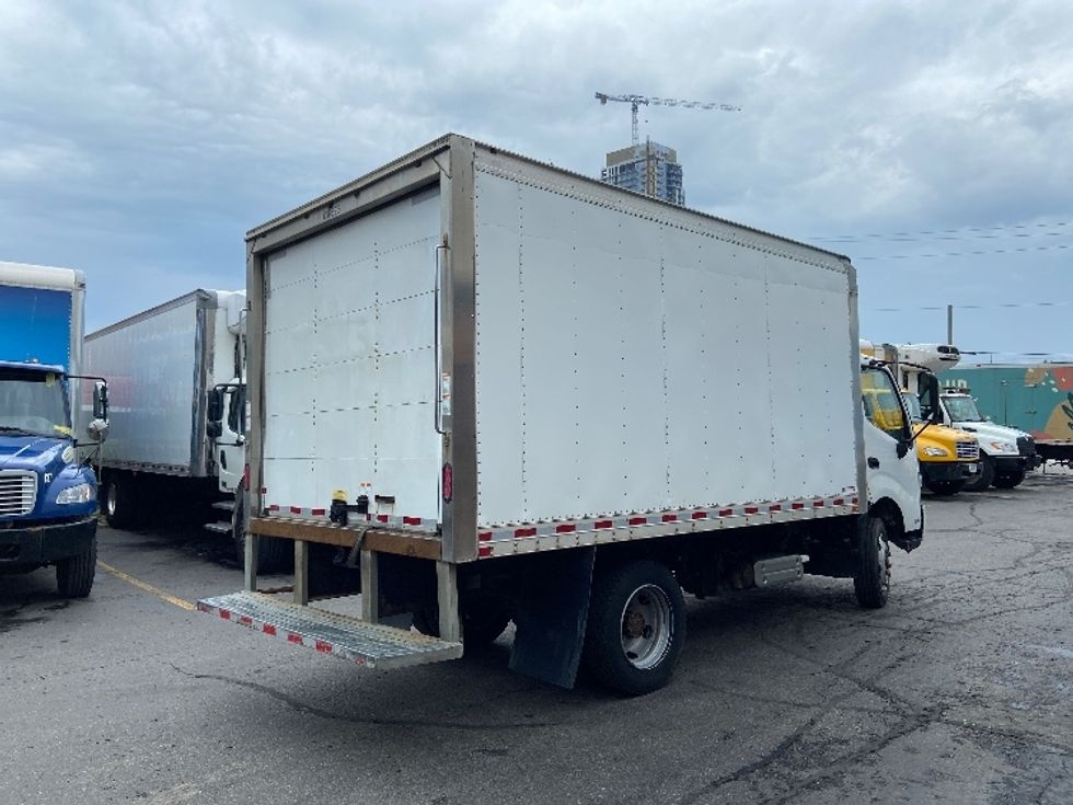 Light Duty Box Truck-Light and Medium Duty Trucks-Hino-2019-165-Mississauga-ON-123,192\n\t\tkm-$ 56,000 - Image 13