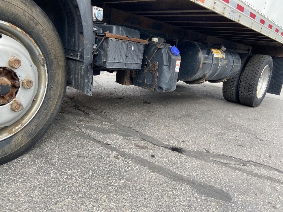 Light Duty Box Truck-Light and Medium Duty Trucks-Hino-2019-165-Mississauga-ON-123,192\n\t\tkm-$ 56,000 - Image 5