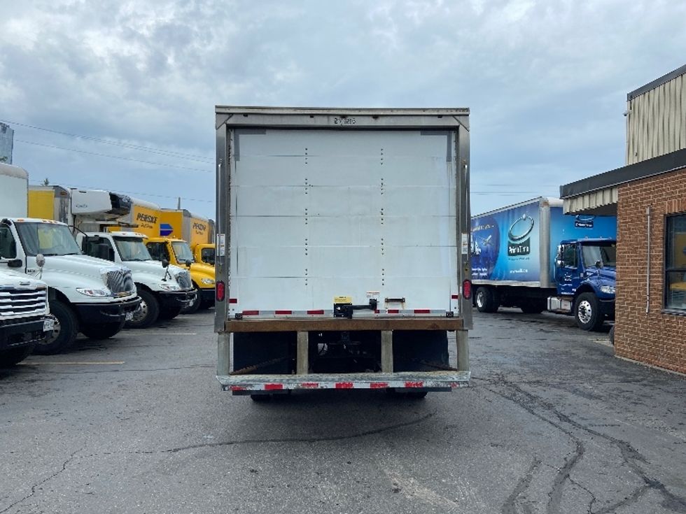 Light Duty Box Truck-Light and Medium Duty Trucks-Hino-2019-165-Mississauga-ON-123,192\n\t\tkm-$ 56,000 - Image 7