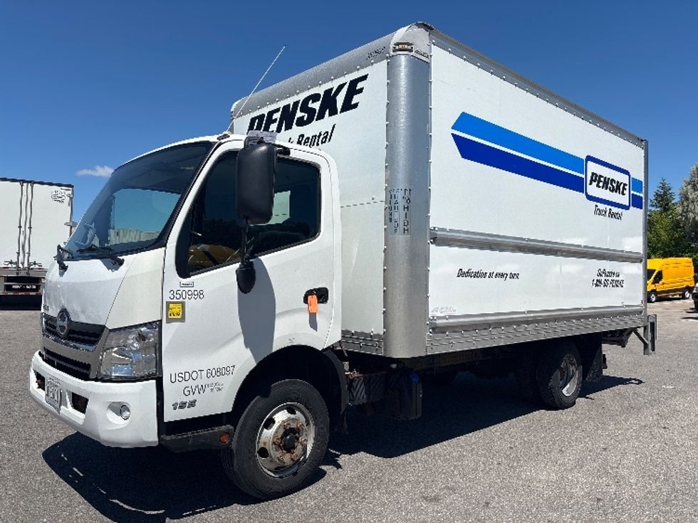 Light Duty Box Truck-Light and Medium Duty Trucks-Hino-2020-155-Brampton-ON-158,373\n\t\tkm-$ 50,250 - Image 3