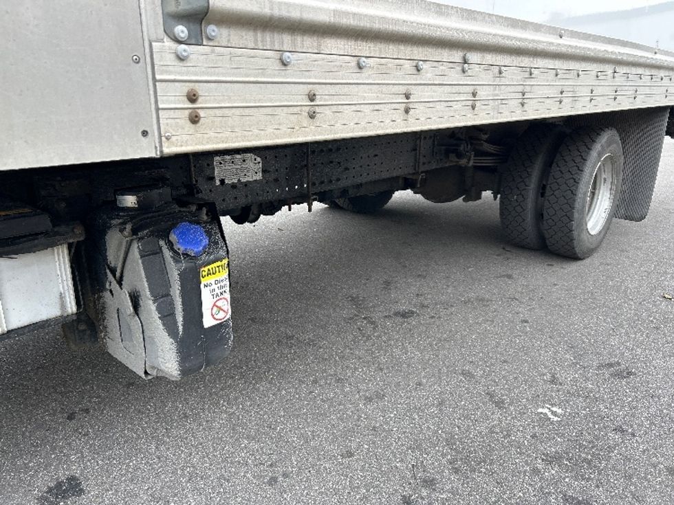 Light Duty Box Truck-Light and Medium Duty Trucks-Hino-2020-155-Burnaby-BC-138,516\n\t\tkm-$ 62,250 - Image 5