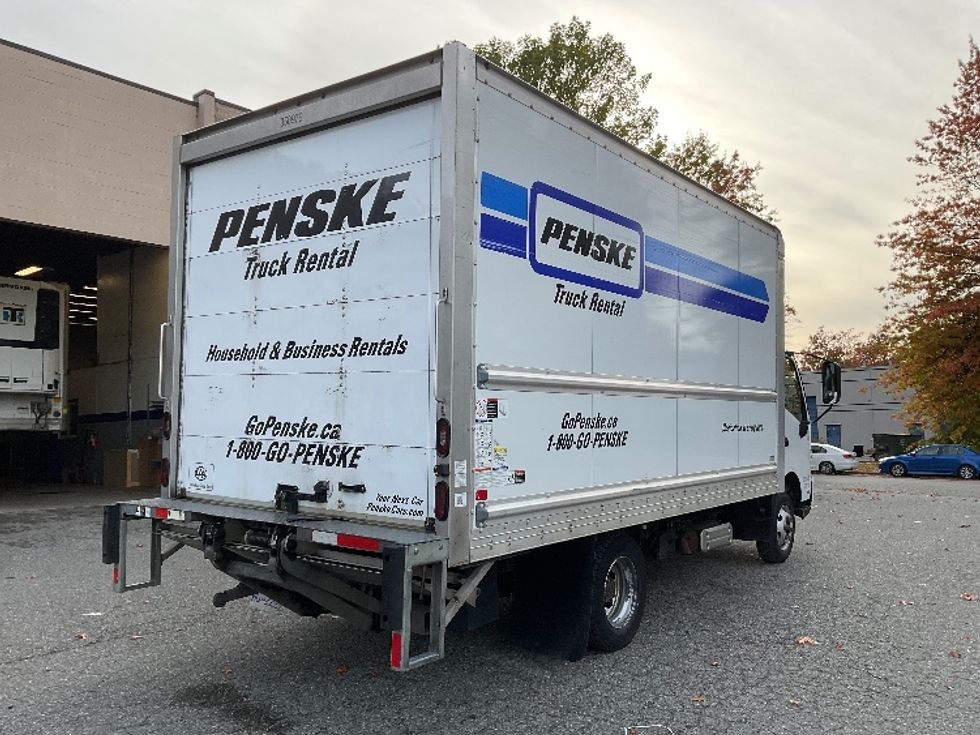 Light Duty Box Truck-Light and Medium Duty Trucks-Hino-2020-155-Burnaby-BC-158,521\n\t\tkm-$ 52,250 - Image 13