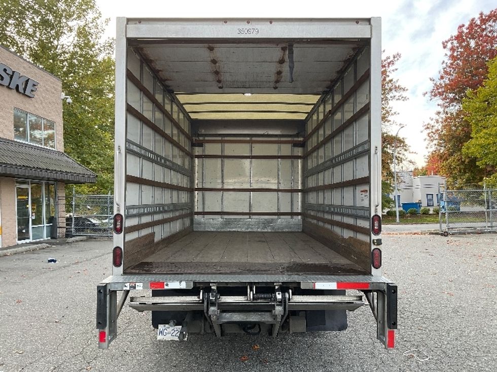 Light Duty Box Truck-Light and Medium Duty Trucks-Hino-2020-155-Burnaby-BC-158,521\n\t\tkm-$ 52,250 - Image 8