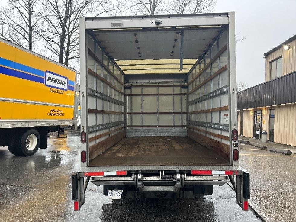 Light Duty Box Truck-Light and Medium Duty Trucks-Hino-2020-155-Burnaby-BC-158,662\n\t\tkm-$ 50,500 - Image 8