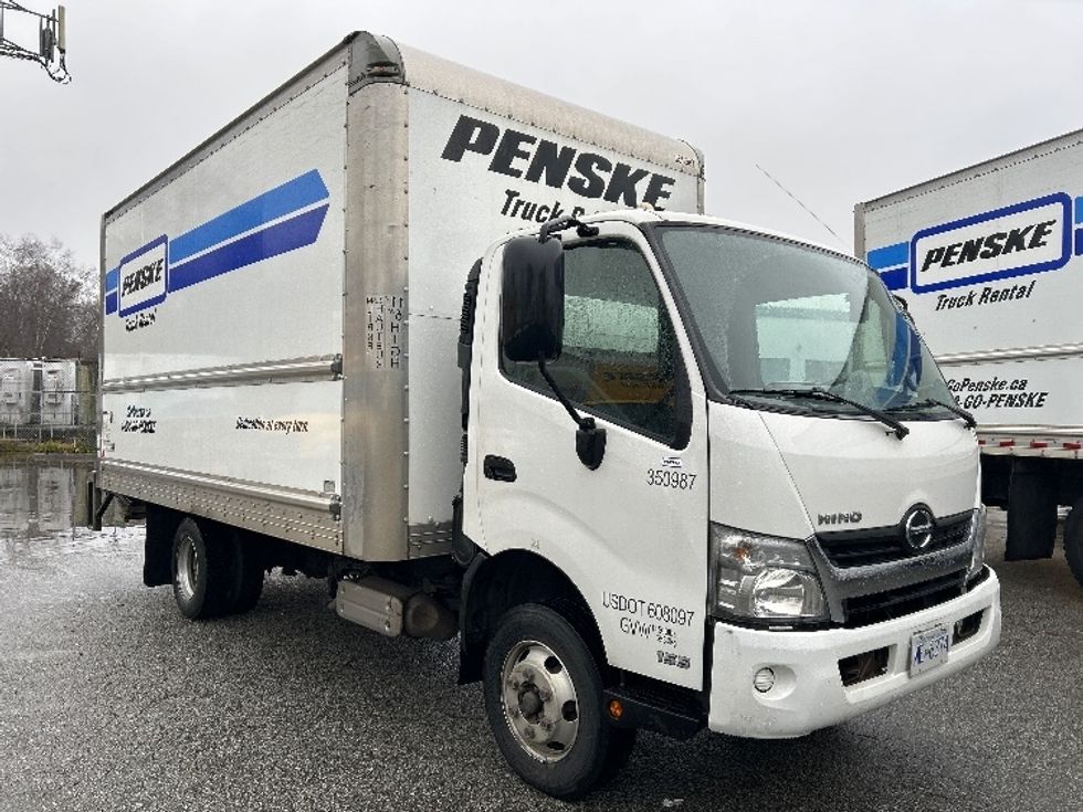 Light Duty Box Truck-Light and Medium Duty Trucks-Hino-2020-155-Burnaby-BC-170,140\n\t\tkm-$ 59,500 - Image 1