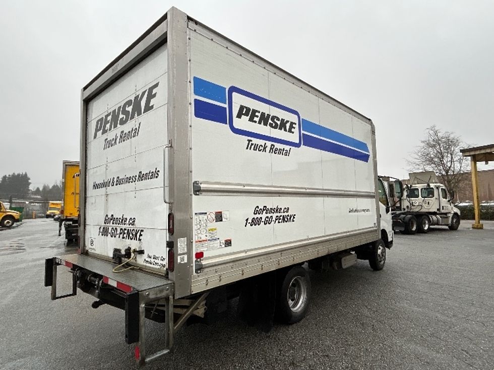 Light Duty Box Truck-Light and Medium Duty Trucks-Hino-2020-155-Burnaby-BC-170,140\n\t\tkm-$ 59,500 - Image 13
