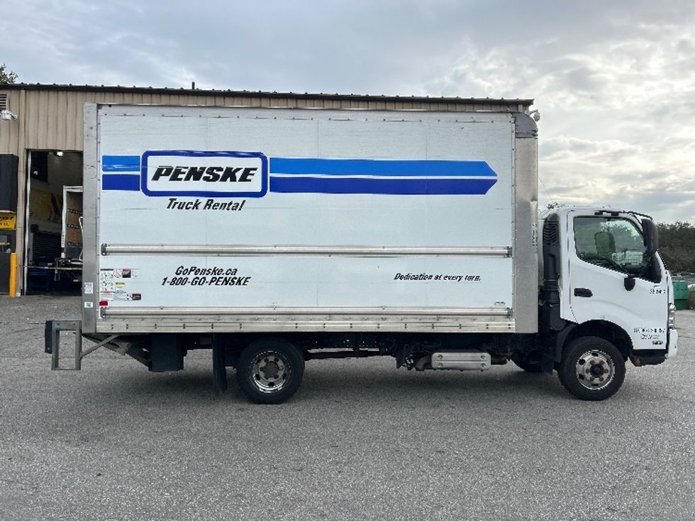 Light Duty Box Truck-Light and Medium Duty Trucks-Hino-2020-155-Burnaby-BC-199,727\n\t\tkm-$ 50,000 - Image 15