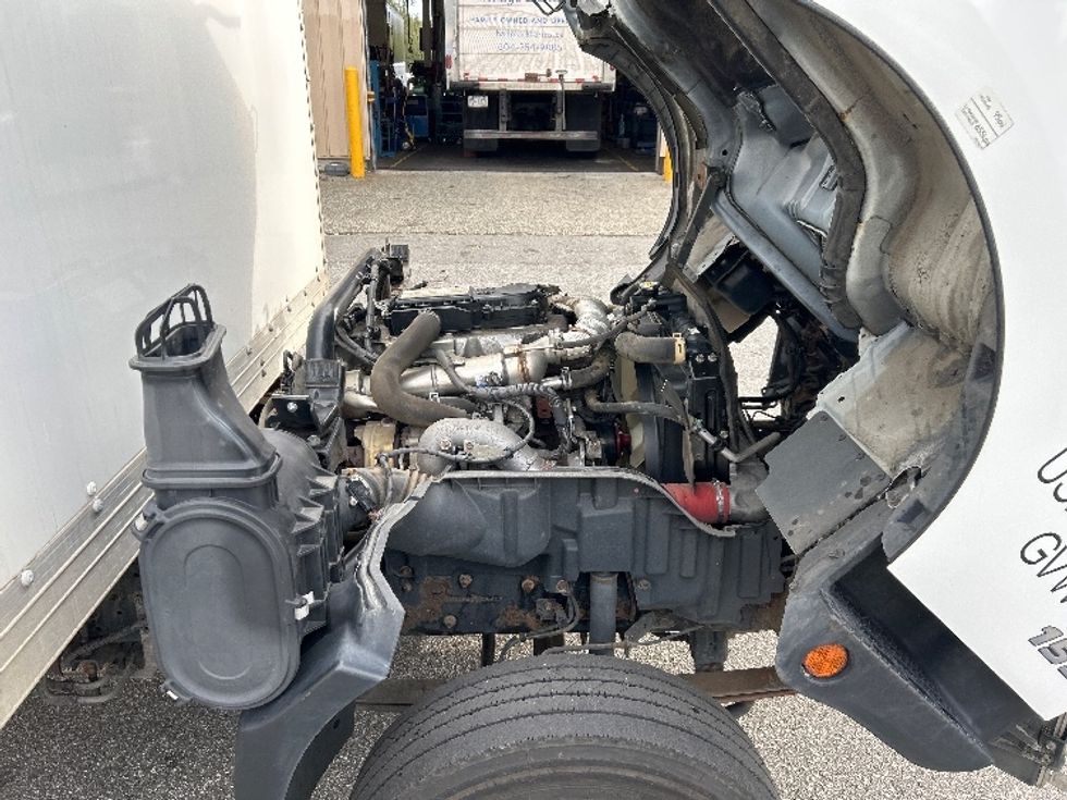 Light Duty Box Truck-Light and Medium Duty Trucks-Hino-2020-155-Burnaby-BC-199,727\n\t\tkm-$ 50,000 - Image 23