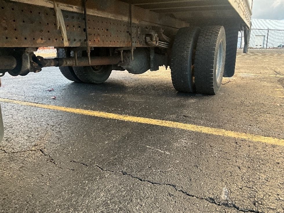 Light Duty Box Truck-Light and Medium Duty Trucks-Hino-2020-155-Cambridge-ON-205,083\n\t\tkm-$ 48,000 - Image 5