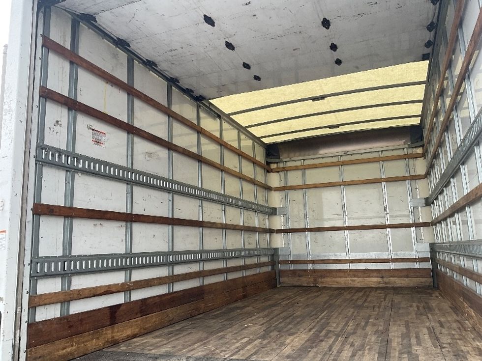 Light Duty Box Truck-Light and Medium Duty Trucks-Hino-2020-155-Carson-CA-87,090\n\t\tmiles-$ 46,750 - Image 11