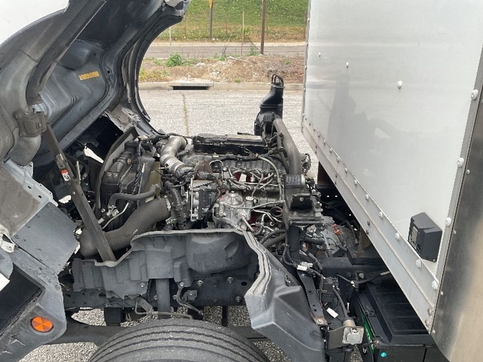 Light Duty Box Truck-Light and Medium Duty Trucks-Hino-2020-155-Carson-CA-87,090\n\t\tmiles-$ 46,750 - Image 24