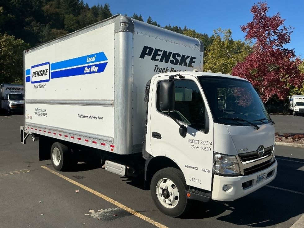 Light Duty Box Truck-Light and Medium Duty Trucks-Hino-2020-155-Clackamas-OR-94,036\n\t\tmiles-$ 44,500 - Image 1