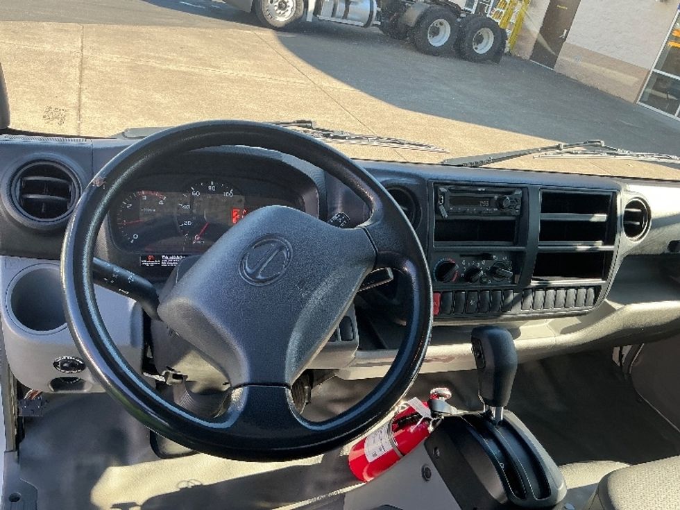 Light Duty Box Truck-Light and Medium Duty Trucks-Hino-2020-155-Clackamas-OR-94,036\n\t\tmiles-$ 44,500 - Image 18