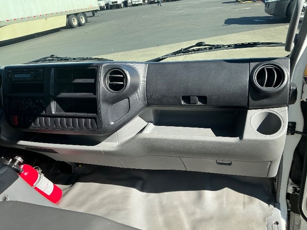 Light Duty Box Truck-Light and Medium Duty Trucks-Hino-2020-155-Clackamas-OR-94,036\n\t\tmiles-$ 44,500 - Image 21