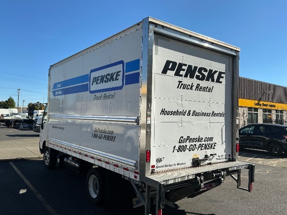 Light Duty Box Truck-Light and Medium Duty Trucks-Hino-2020-155-Clackamas-OR-94,036\n\t\tmiles-$ 44,500 - Image 6