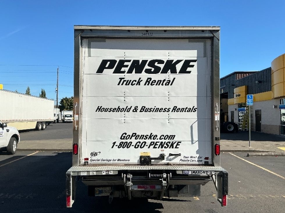 Light Duty Box Truck-Light and Medium Duty Trucks-Hino-2020-155-Clackamas-OR-94,036\n\t\tmiles-$ 44,500 - Image 7