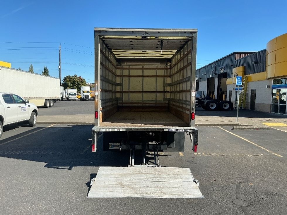 Light Duty Box Truck-Light and Medium Duty Trucks-Hino-2020-155-Clackamas-OR-94,036\n\t\tmiles-$ 44,500 - Image 9