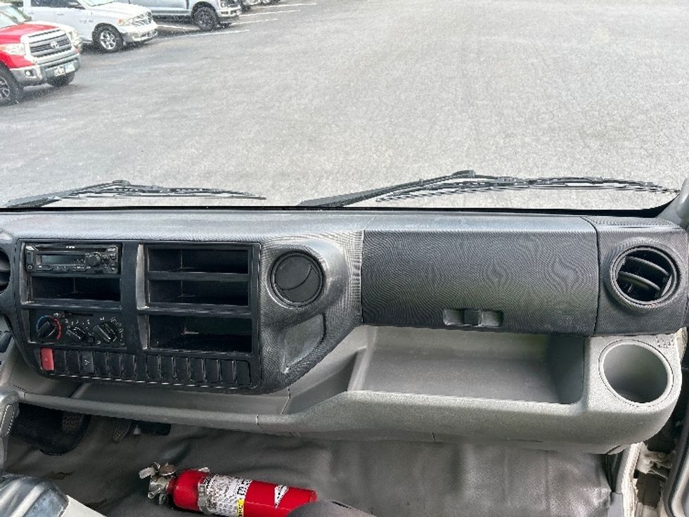 Light Duty Box Truck-Light and Medium Duty Trucks-Hino-2020-155-Concord-NC-126,696\n\t\tmiles-$ 37,750 - Image 21