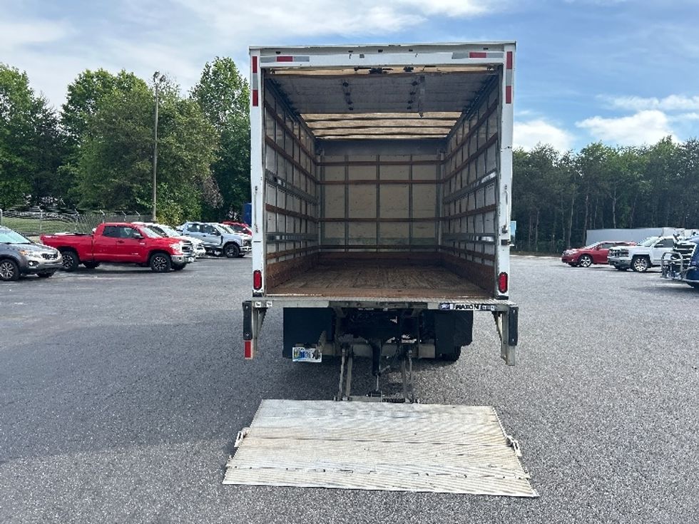 Light Duty Box Truck-Light and Medium Duty Trucks-Hino-2020-155-Concord-NC-126,696\n\t\tmiles-$ 37,750 - Image 9
