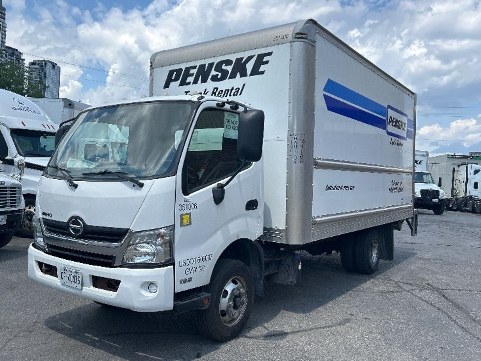 Light Duty Box Truck-Light and Medium Duty Trucks-Hino-2020-155-Concord-ON-181,722\n\t\tkm-$ 48,250 - Image 3