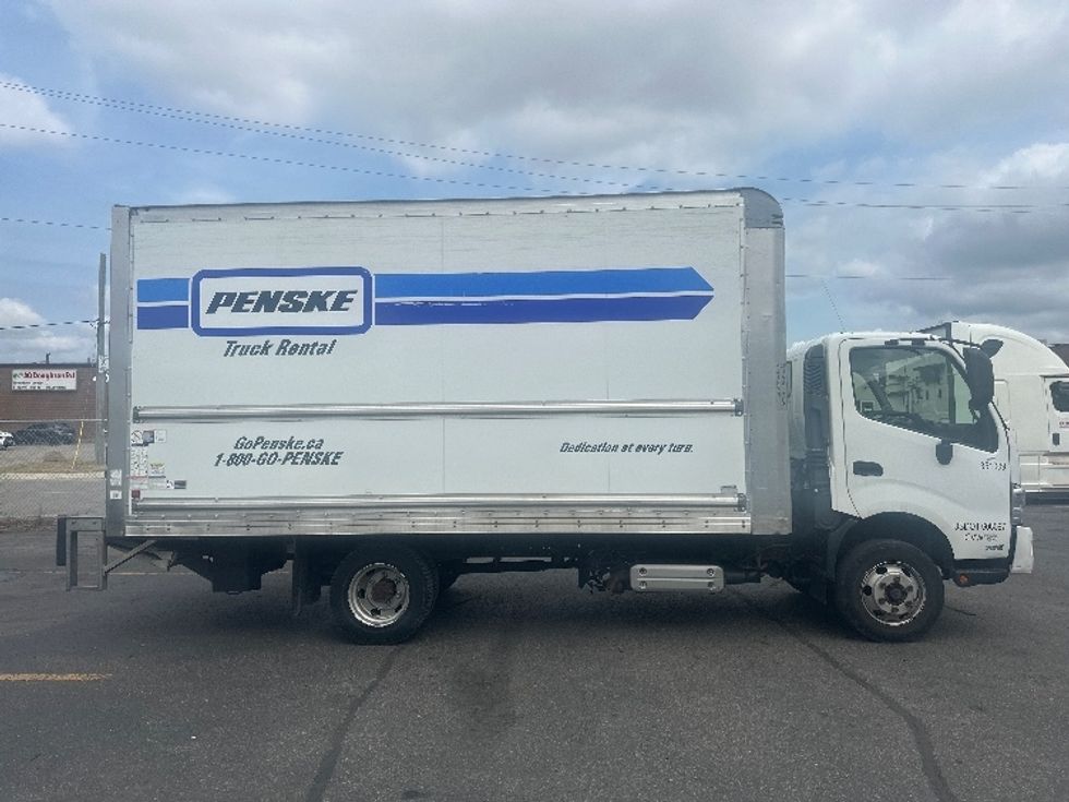 Light Duty Box Truck-Light and Medium Duty Trucks-Hino-2020-155-Concord-ON-187,283\n\t\tkm-$ 50,000 - Image 15