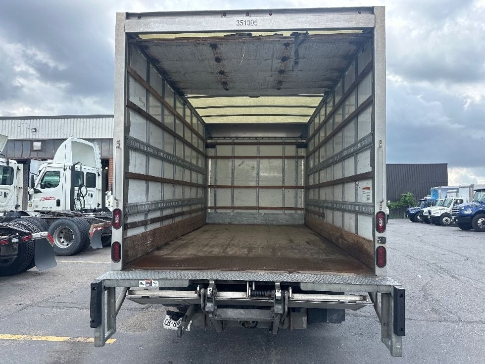 Light Duty Box Truck-Light and Medium Duty Trucks-Hino-2020-155-Concord-ON-221,617\n\t\tkm-$ 46,250 - Image 8