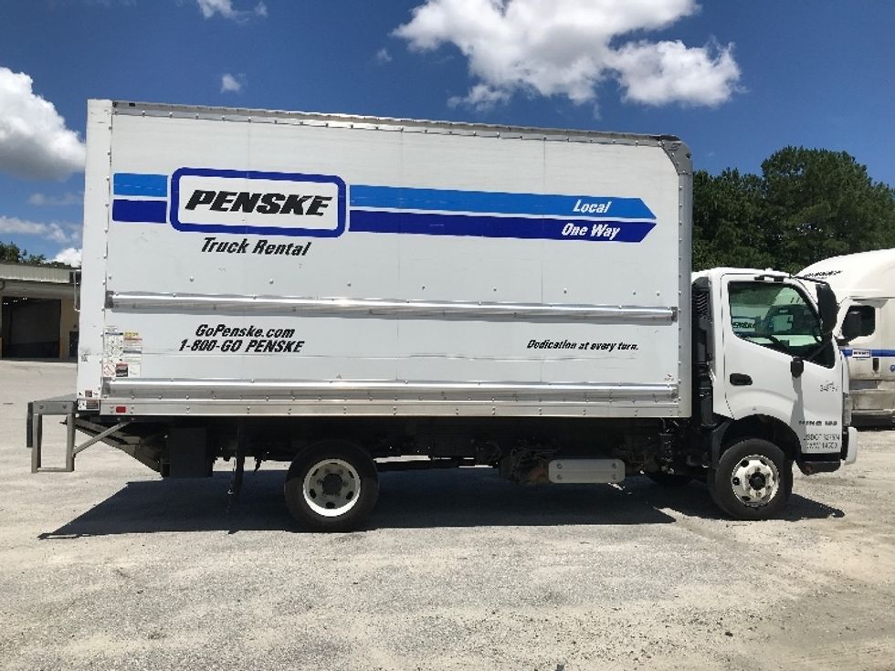 Light Duty Box Truck-Light and Medium Duty Trucks-Hino-2020-155-East Chicago-IN-97,727\n\t\tmiles-$ 38,500 - Image 15