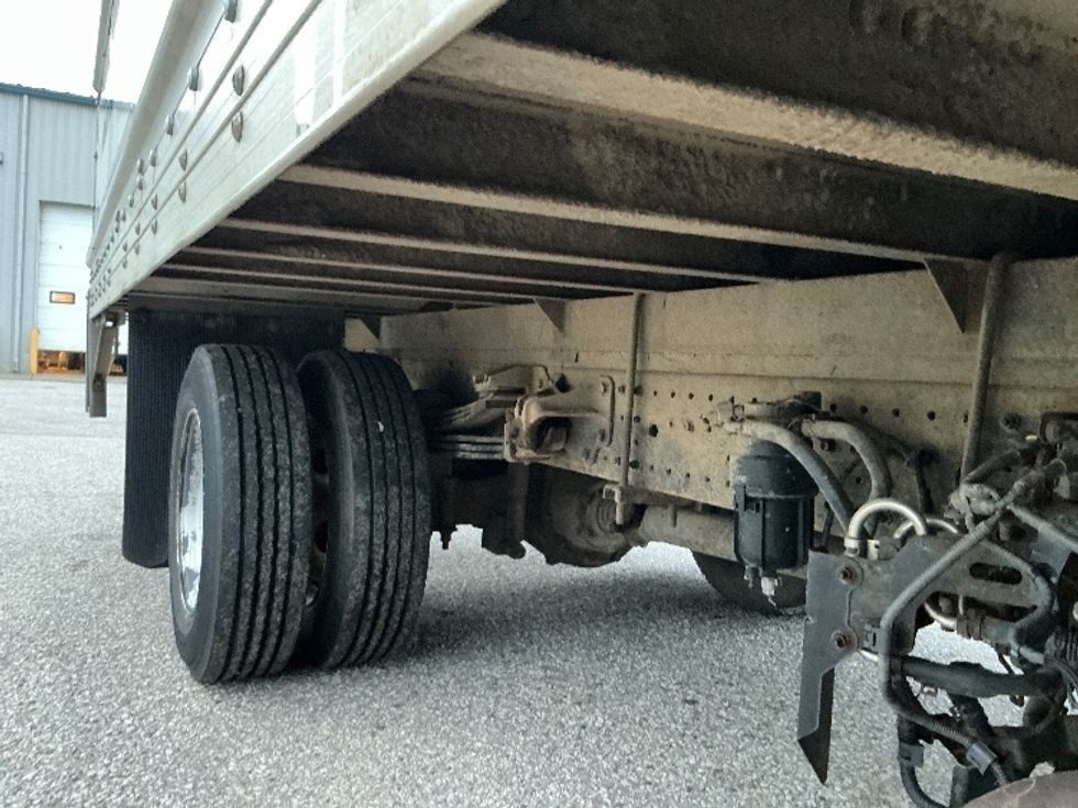 Light Duty Box Truck-Light and Medium Duty Trucks-Hino-2020-155-Edmonton-AB-165,329\n\t\tkm-$ 50,750 - Image 14