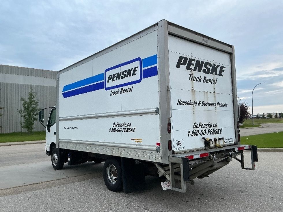 Light Duty Box Truck-Light and Medium Duty Trucks-Hino-2020-155-Edmonton-AB-165,329\n\t\tkm-$ 50,750 - Image 6