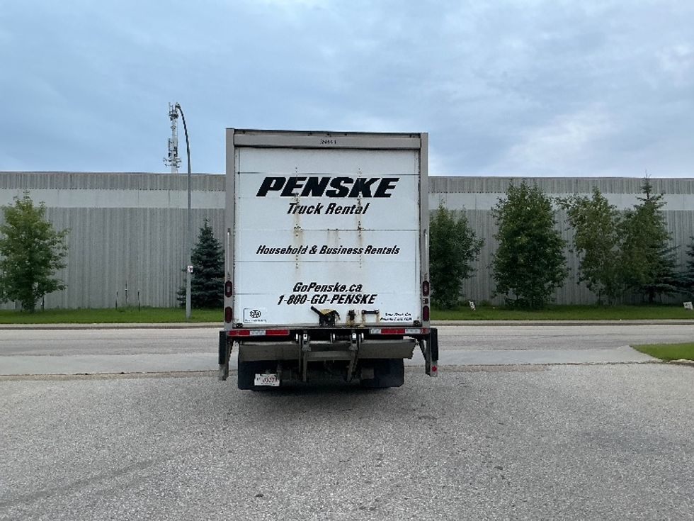Light Duty Box Truck-Light and Medium Duty Trucks-Hino-2020-155-Edmonton-AB-165,329\n\t\tkm-$ 50,750 - Image 7