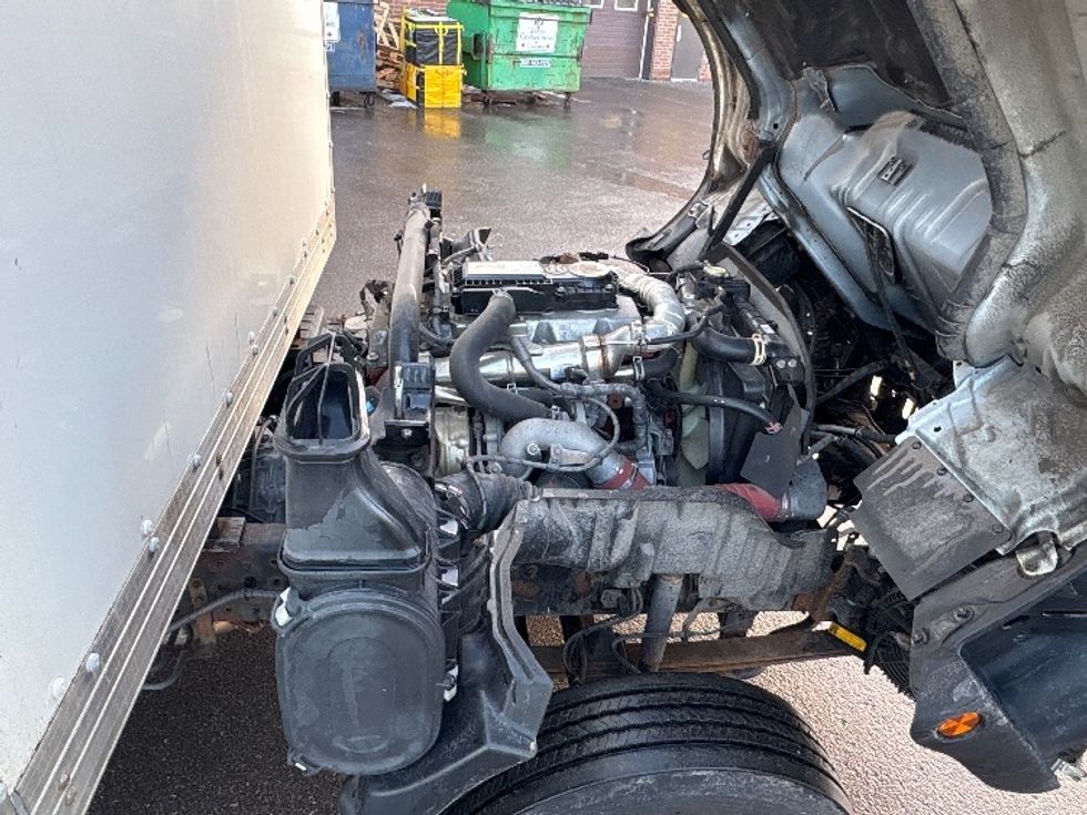 Light Duty Box Truck-Light and Medium Duty Trucks-Hino-2020-155-Etobicoke-ON-196,300\n\t\tkm-$ 48,000 - Image 23