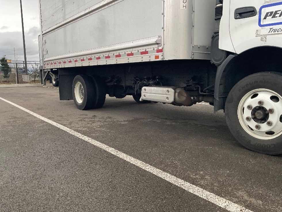 Light Duty Box Truck-Light and Medium Duty Trucks-Hino-2020-155-Kent-WA-103,138\n\t\tmiles-$ 40,000 - Image 14