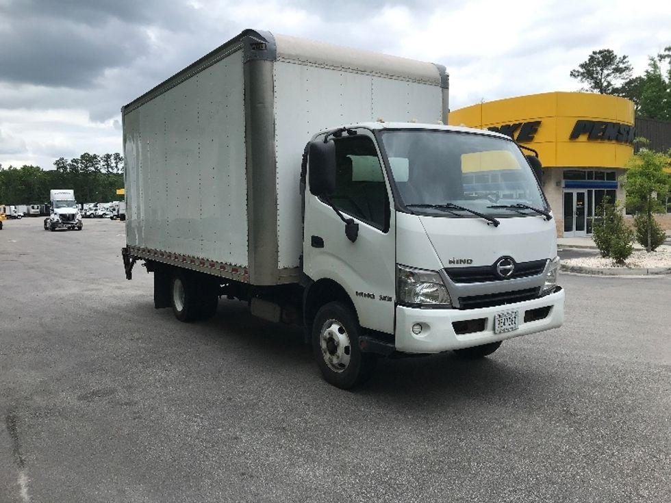Light Duty Box Truck-Light and Medium Duty Trucks-Hino-2020-155-Ladson-SC-148,948\n\t\tmiles-$ 34,250 - Image 1