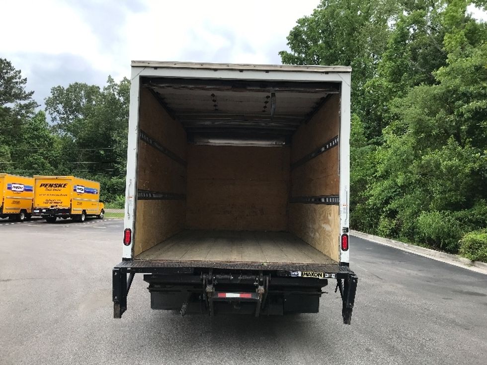 Light Duty Box Truck-Light and Medium Duty Trucks-Hino-2020-155-Ladson-SC-148,948\n\t\tmiles-$ 34,250 - Image 8