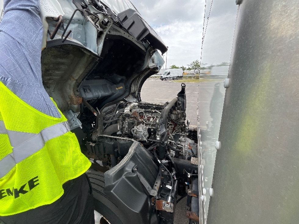 Light Duty Box Truck-Light and Medium Duty Trucks-Hino-2020-155-Mississauga-ON-128,932\n\t\tkm-$ 56,250 - Image 22